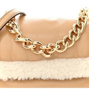 NWT MARC JACOBS
Lambskin Shearling The Mini Pillow Bag in Iced Coffee